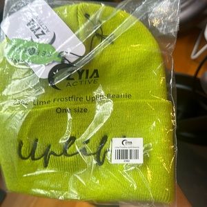 Zyia uplift beanie